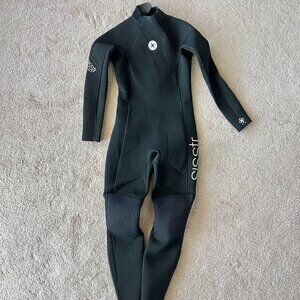 Sisstrevolution Wetsuit Youth Girls Full Suit Black 3/2 Size 8
